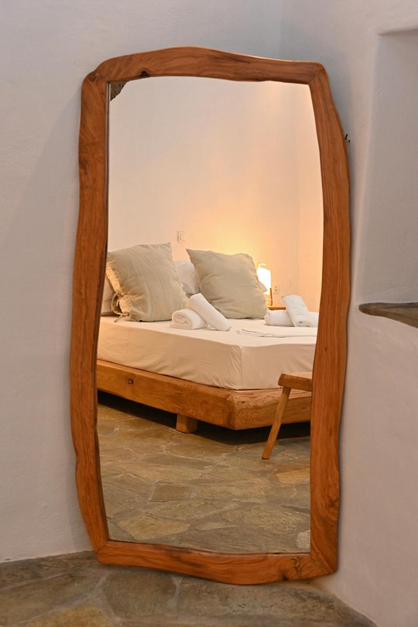 Вілла Ubati - Modern Cycladic House, Tinos Chatzirados Екстер'єр фото